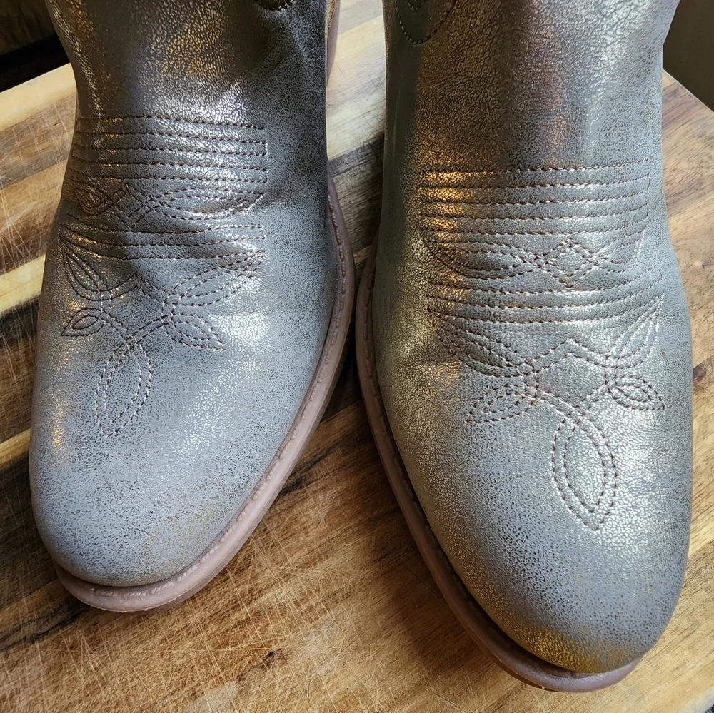 Rampage Willie Metallic Western Cowboy Boots, Size 8 - Picture 9 of 9